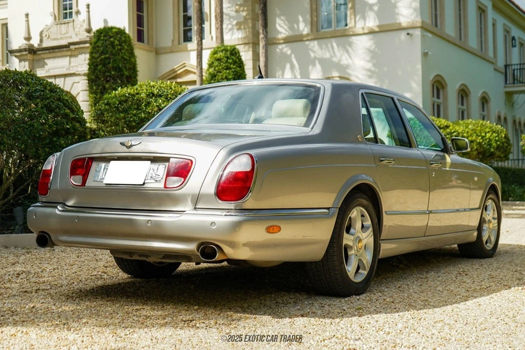 2003 Bentley Arnage R & RL - Image 8 of 12