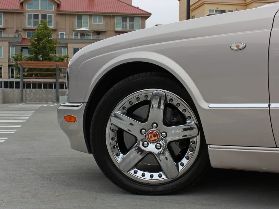 2003 Bentley Arnage R & RL - Image 10 of 12