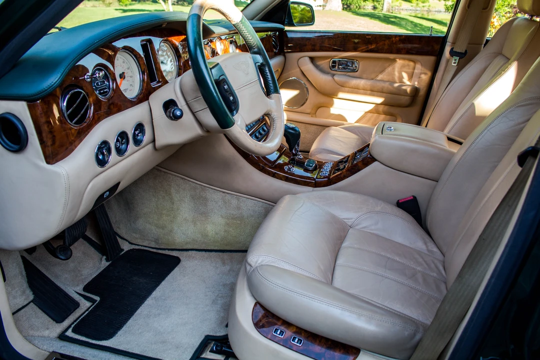 2003 Bentley Arnage R & RL - Image 29 of 31
