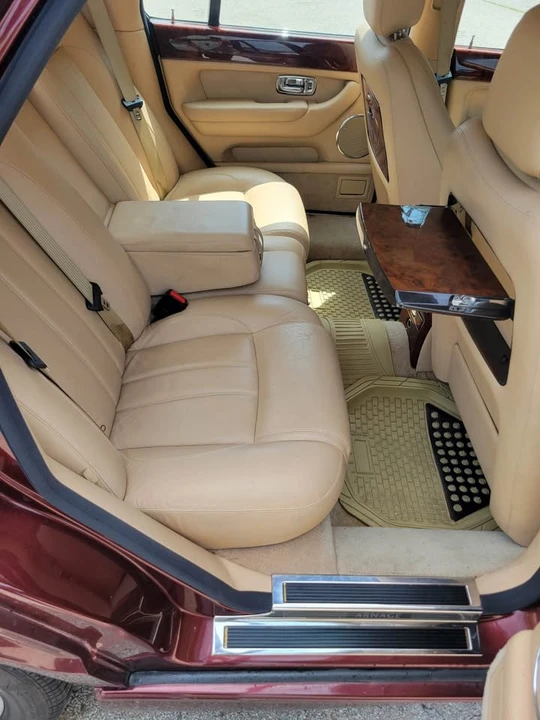 2003 Bentley Arnage R & RL - Image 6 of 9
