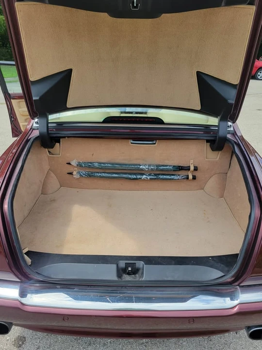 2003 Bentley Arnage R & RL - Image 8 of 9