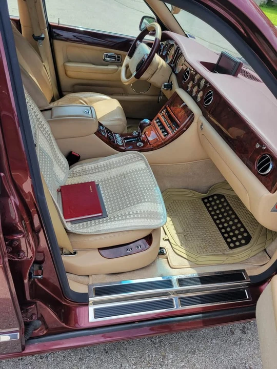 2003 Bentley Arnage R & RL - Image 7 of 9