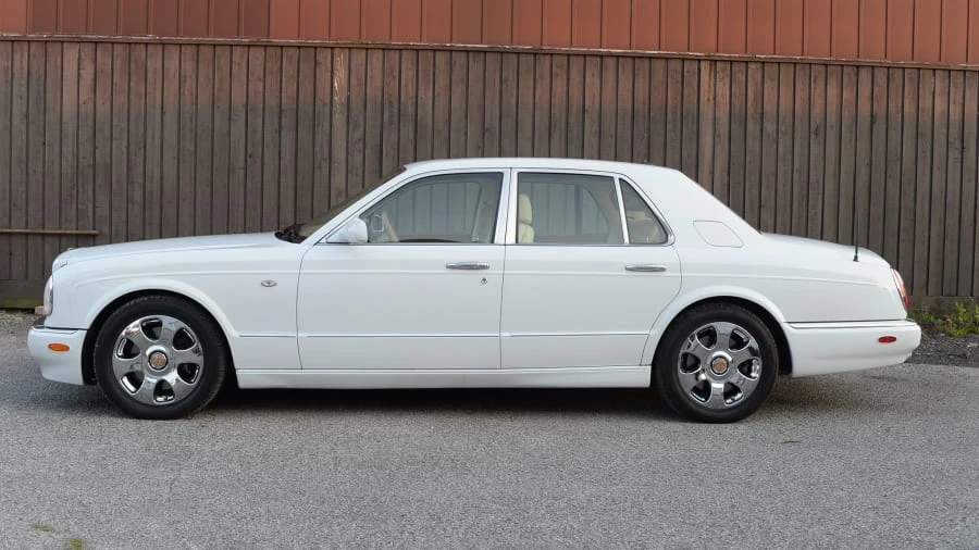 2003 Bentley Arnage R & RL - Image 2 of 16