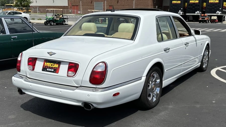 2003 Bentley Arnage R & RL - Image 2 of 6