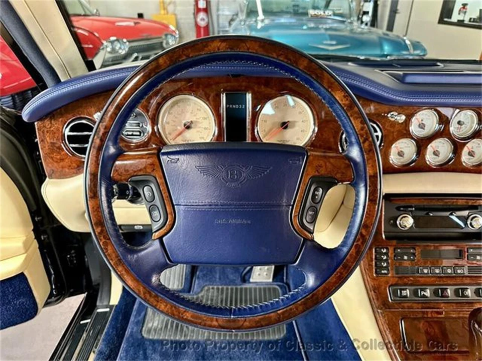 2003 Bentley Arnage R & RL - Image 17 of 25