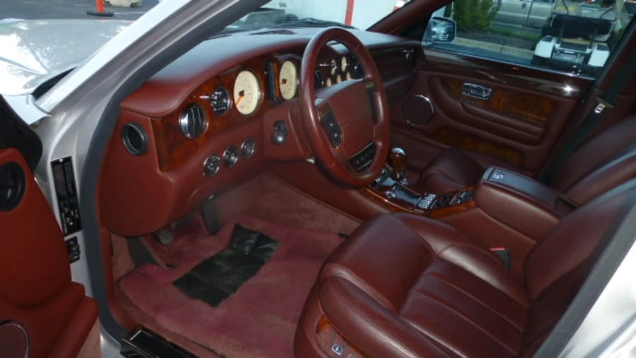 2003 Bentley Arnage R & RL - Image 3 of 6