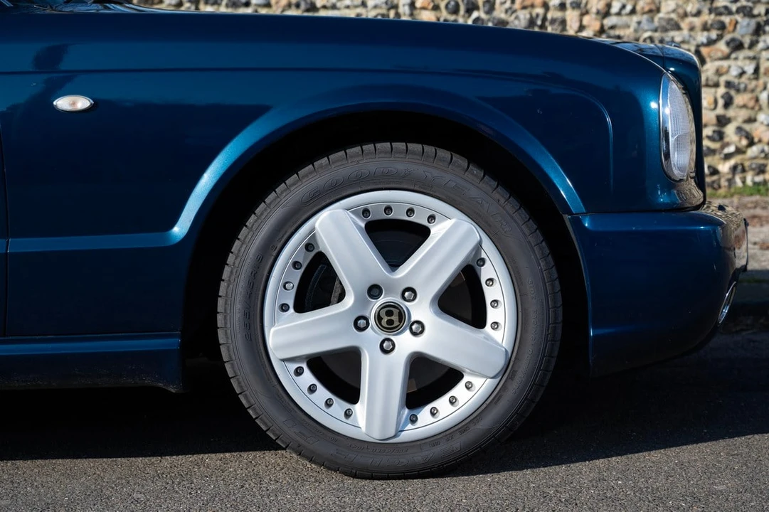 2003 Bentley Arnage T - Image 9 of 30