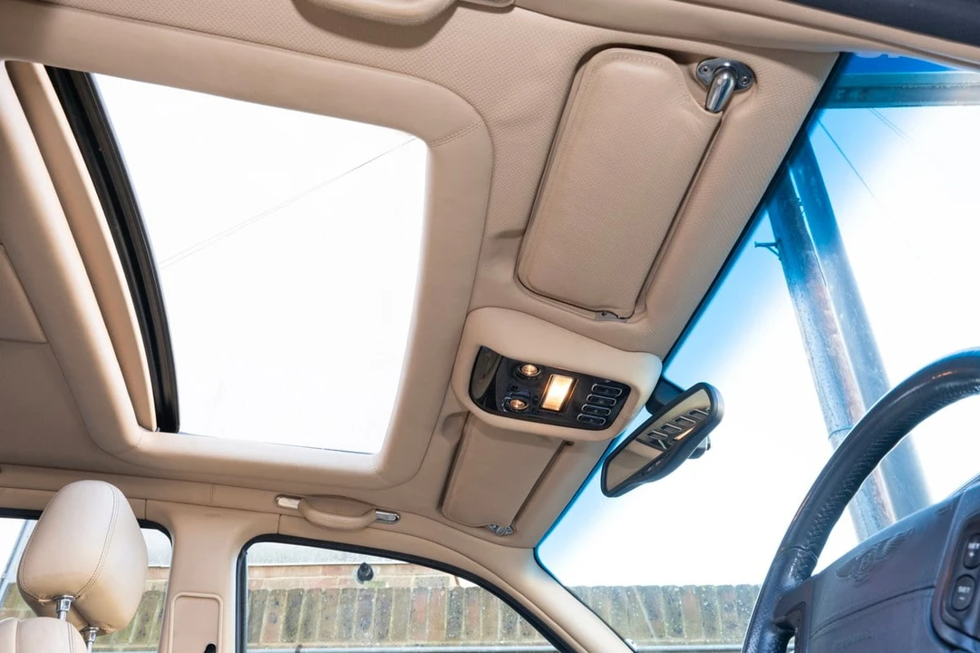 2003 Bentley Arnage T - Image 18 of 30