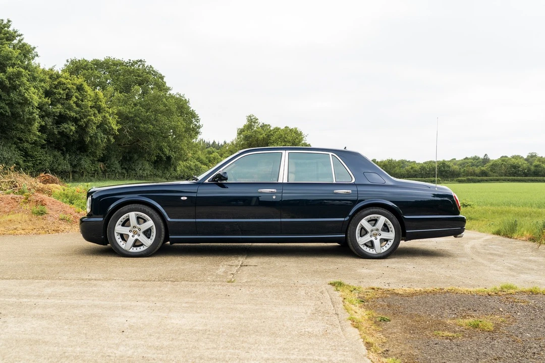 2003 Bentley Arnage T - Image 2 of 30