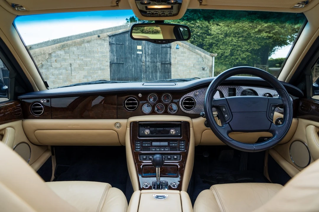 2003 Bentley Arnage T - Image 12 of 30