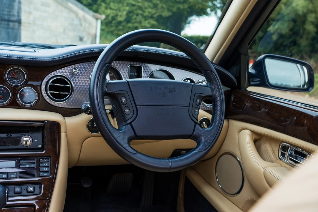 2003 Bentley Arnage T - Image 11 of 30