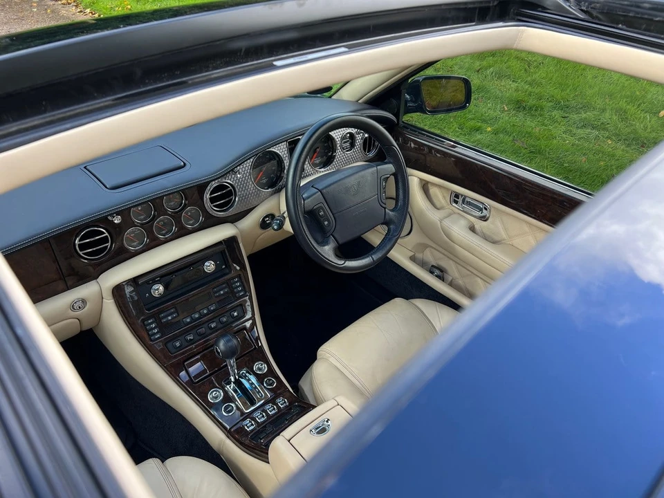 2003 Bentley Arnage T - Image 16 of 30