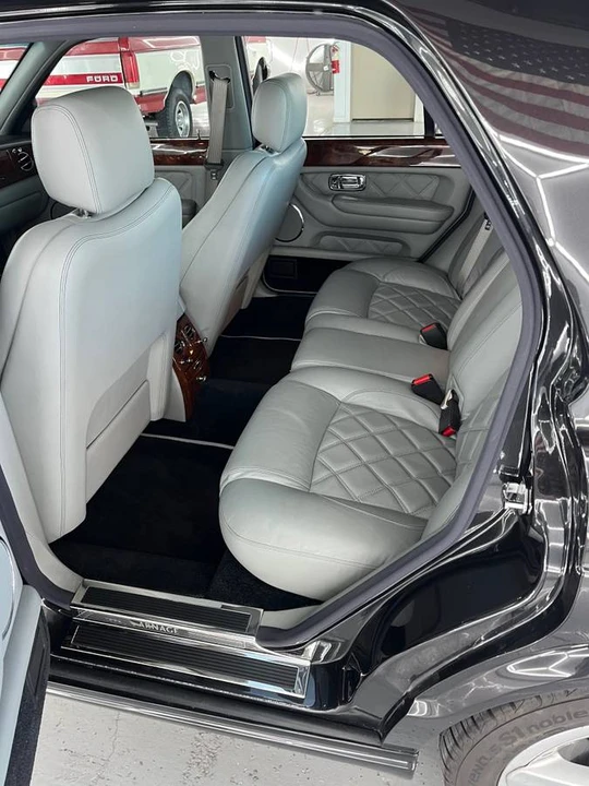 2003 Bentley Arnage T - Image 8 of 11