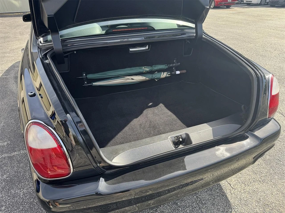 2003 Bentley Arnage T - Image 24 of 28