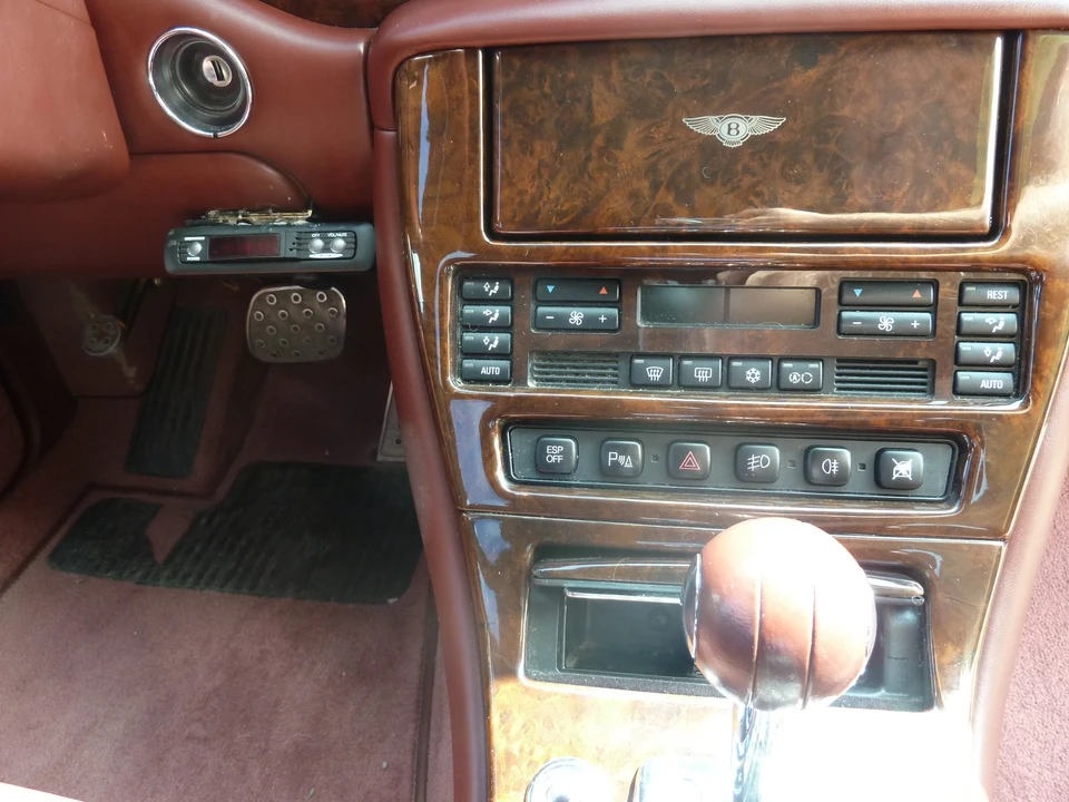 2003 Bentley Arnage T - Image 18 of 31