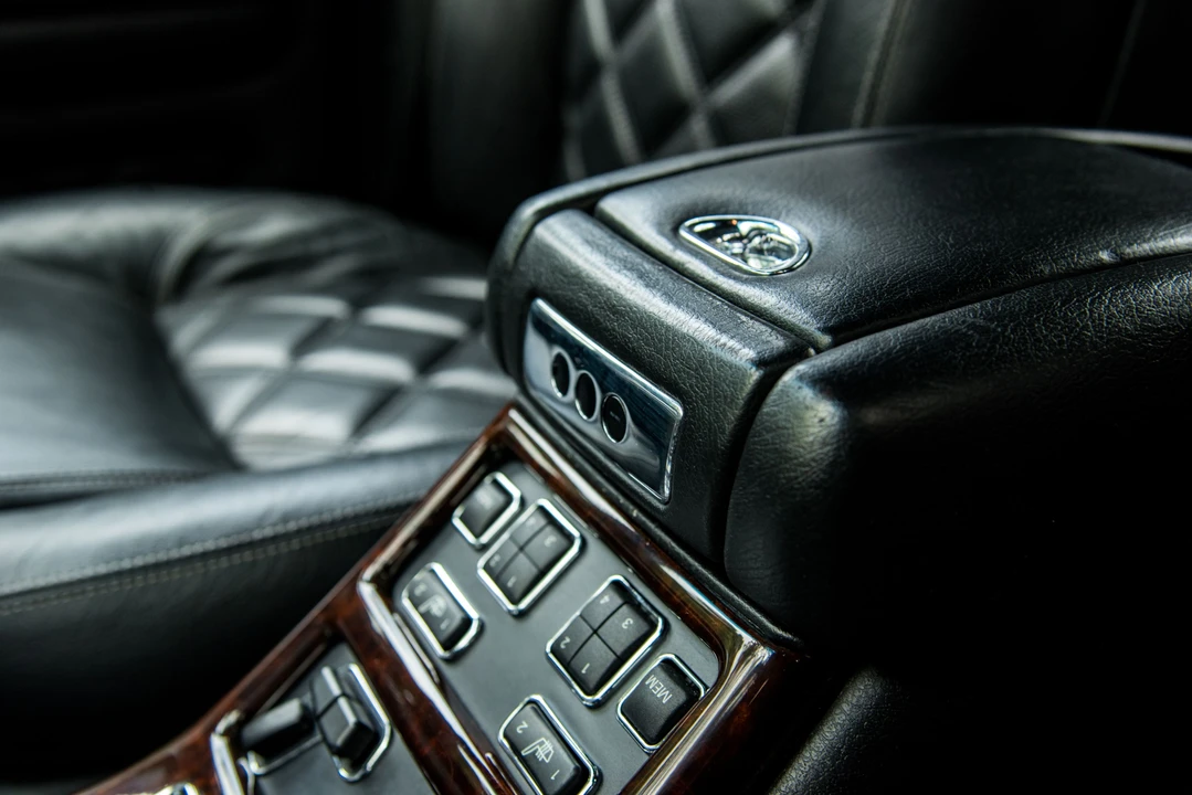 2003 Bentley Arnage T - Image 16 of 31