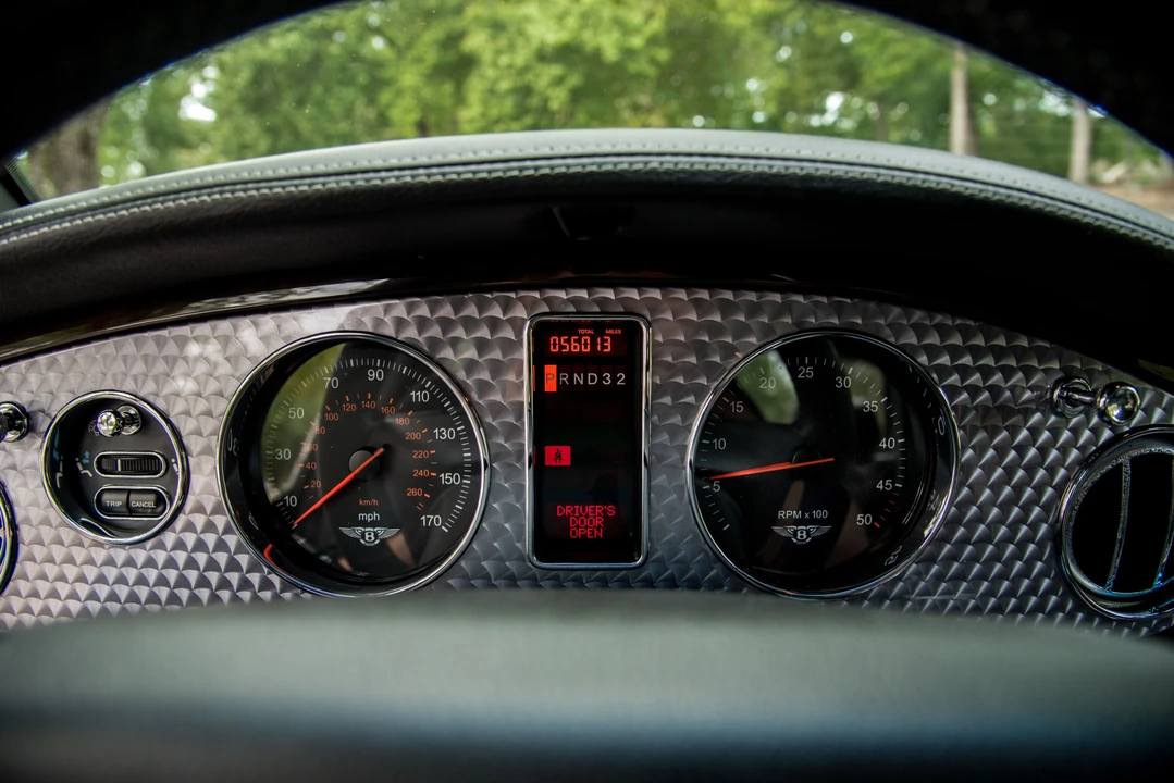 2003 Bentley Arnage T - Image 9 of 31