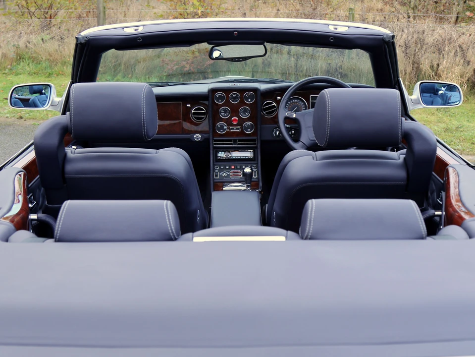2003 Bentley Azure 1st Gen - Image 3 of 9