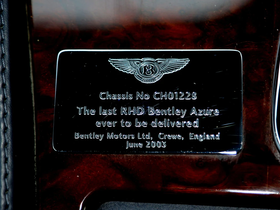 2003 Bentley Azure 1st Gen - Image 5 of 9