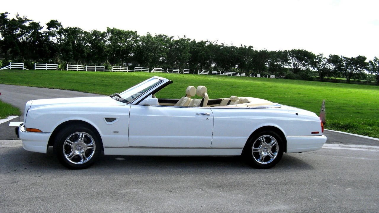 2003 Bentley Azure 1st Gen - Image 10 of 13