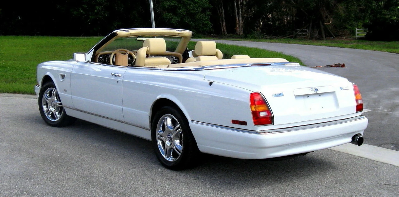2003 Bentley Azure 1st Gen - Image 11 of 13