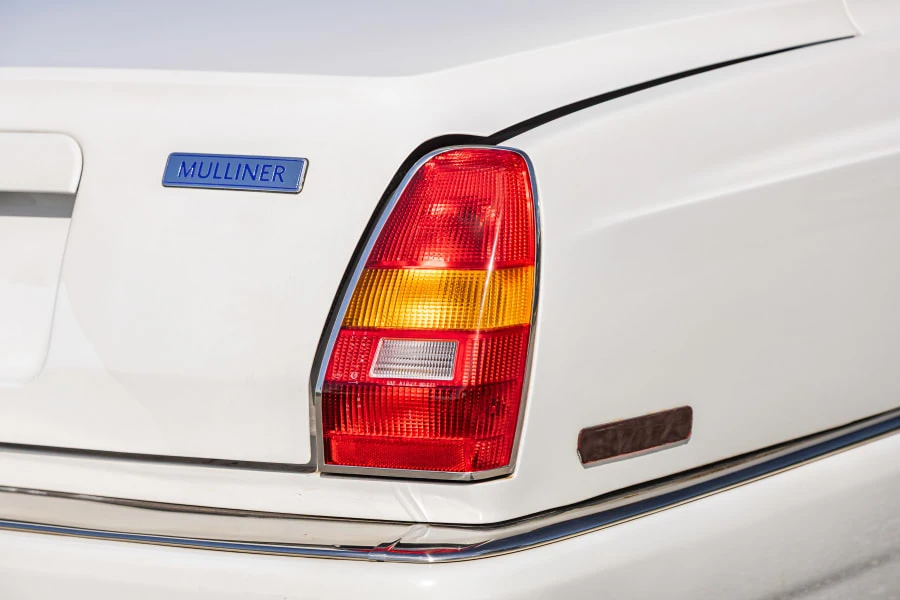 2003 Bentley Azure 1st Gen - Image 13 of 31