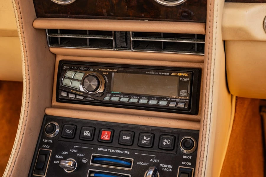 2003 Bentley Azure 1st Gen - Image 27 of 31