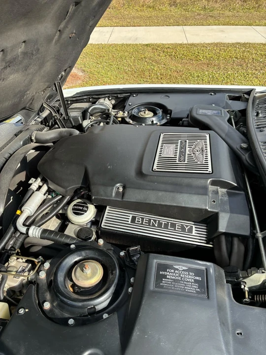 2003 Bentley Azure 1st Gen - Image 10 of 18