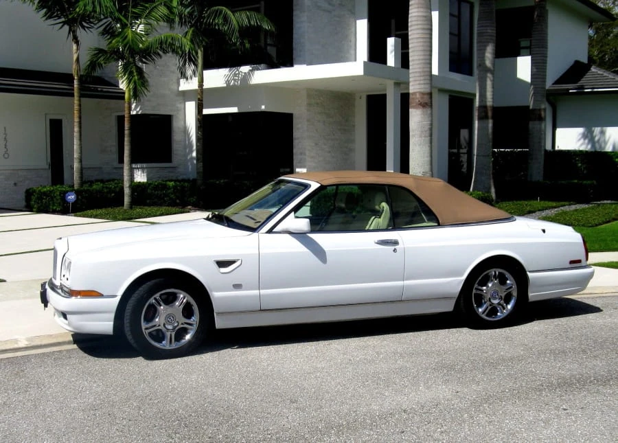 2003 Bentley Azure 1st Gen - Image 9 of 10
