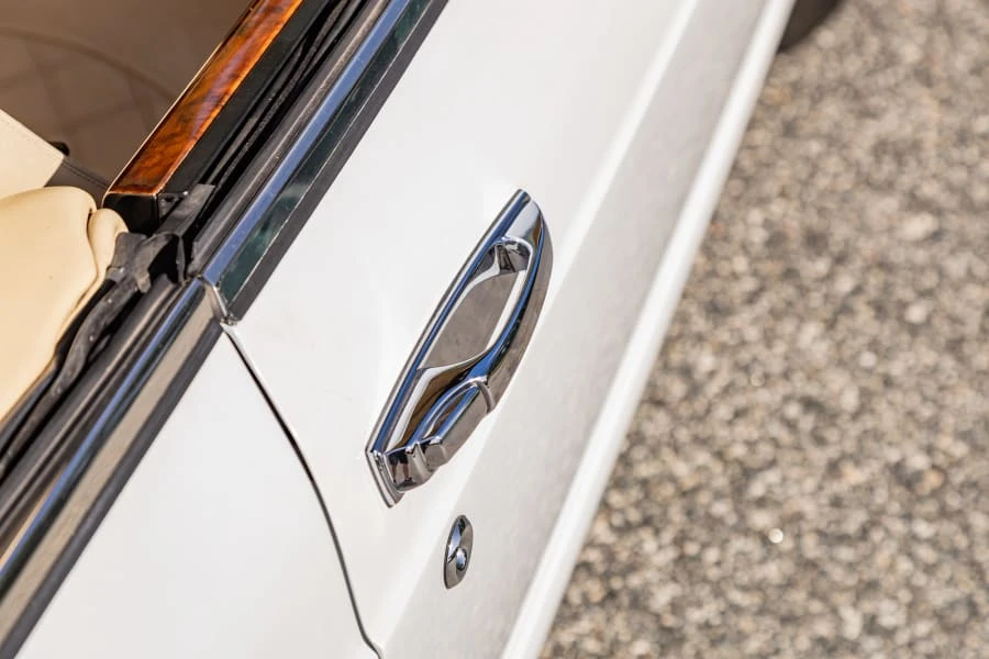2003 Bentley Azure 1st Gen - Image 14 of 31