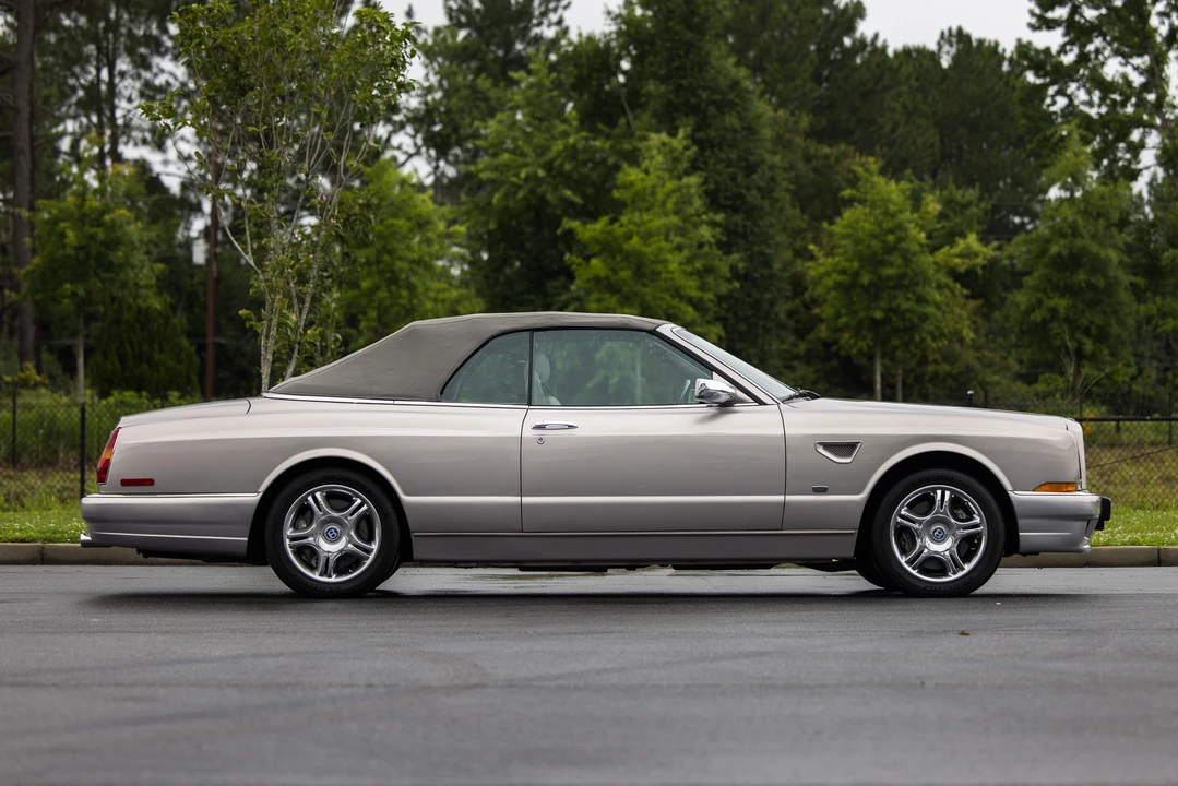 2003 Bentley Azure 1st Gen - Image 16 of 31