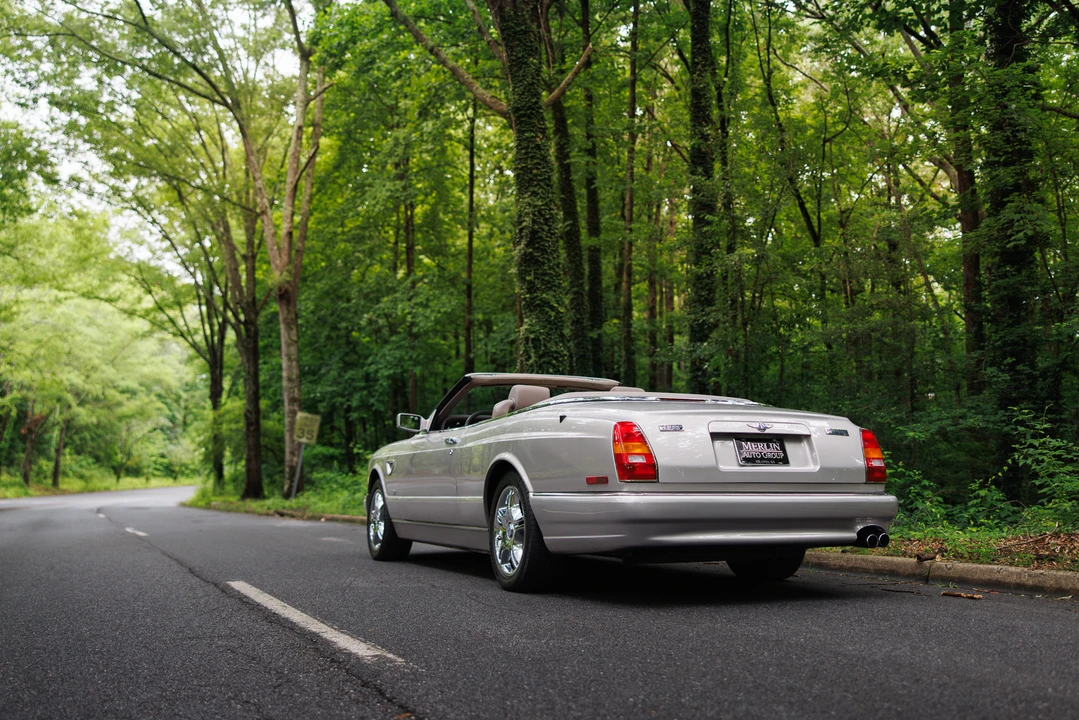 2003 Bentley Azure 1st Gen - Image 11 of 31
