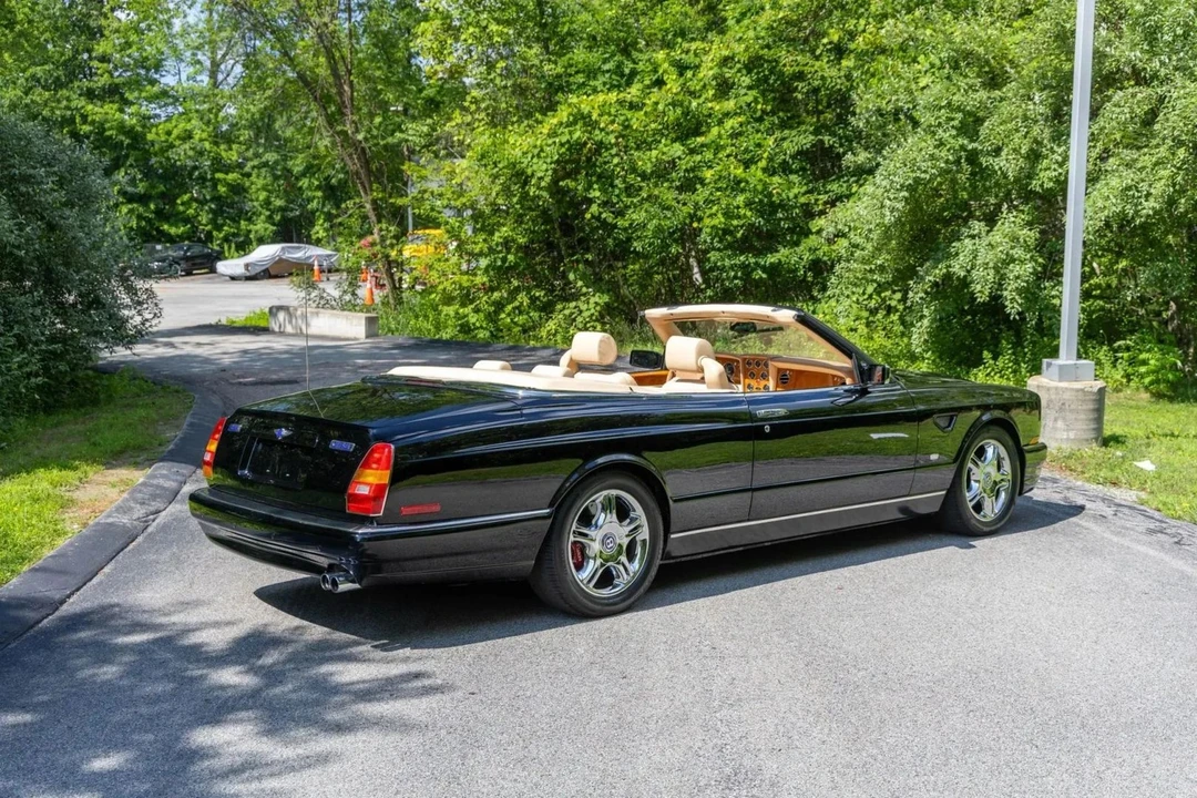2003 Bentley Azure 1st Gen - Image 23 of 31