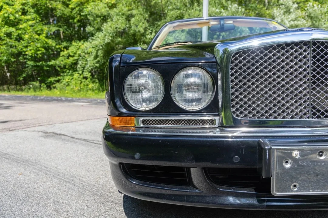 2003 Bentley Azure 1st Gen - Image 8 of 31