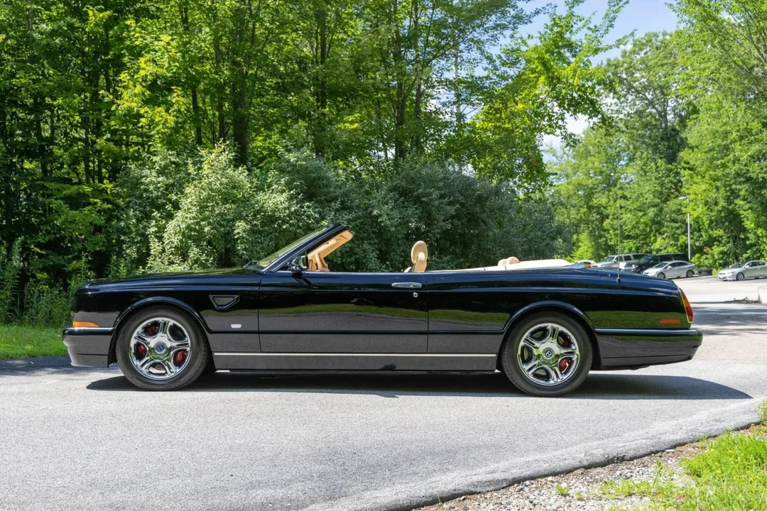 2003 Bentley Azure 1st Gen - Image 15 of 31
