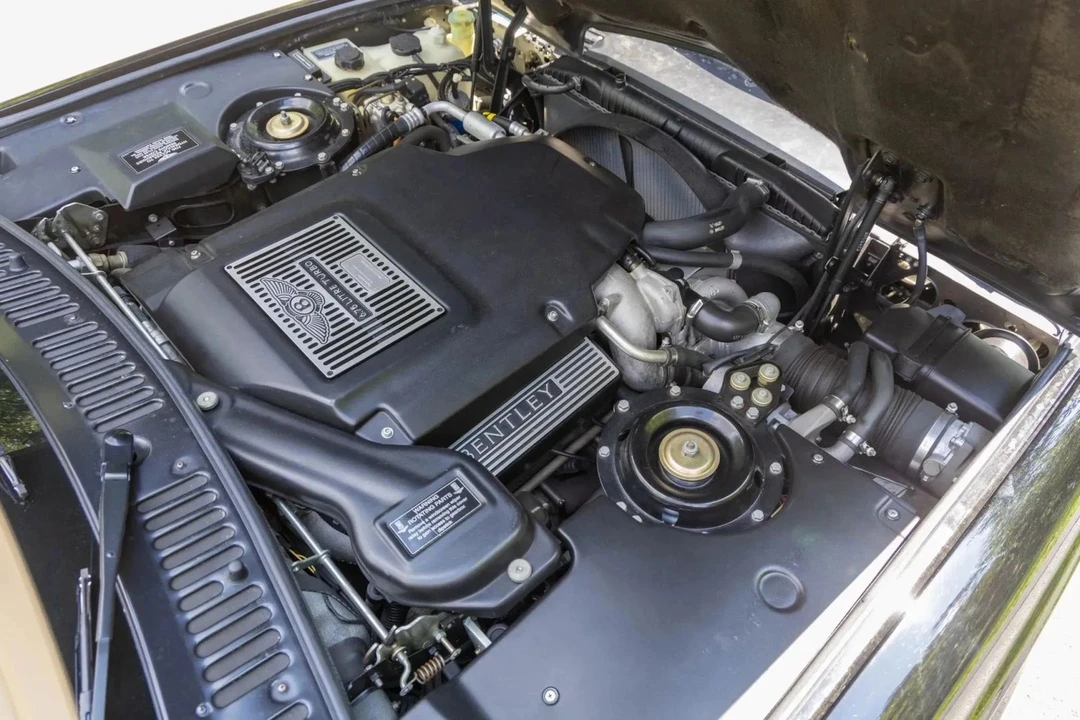 2003 Bentley Azure 1st Gen - Image 4 of 31
