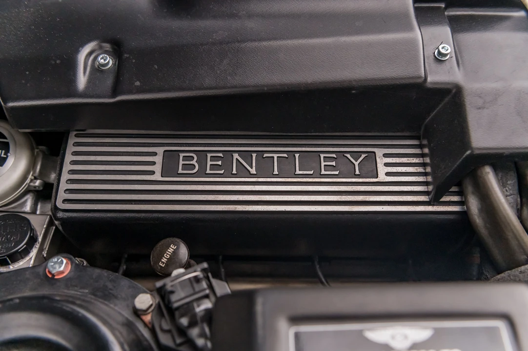 2003 Bentley Azure 1st Gen - Image 14 of 31