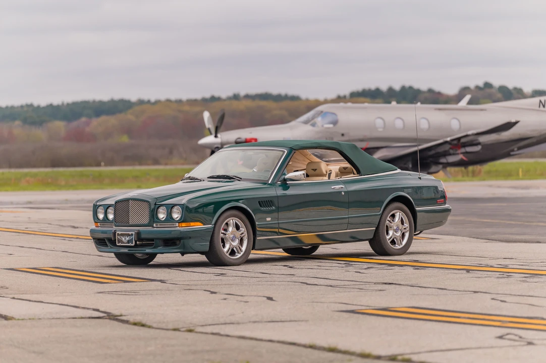 2003 Bentley Azure 1st Gen - Image 9 of 31