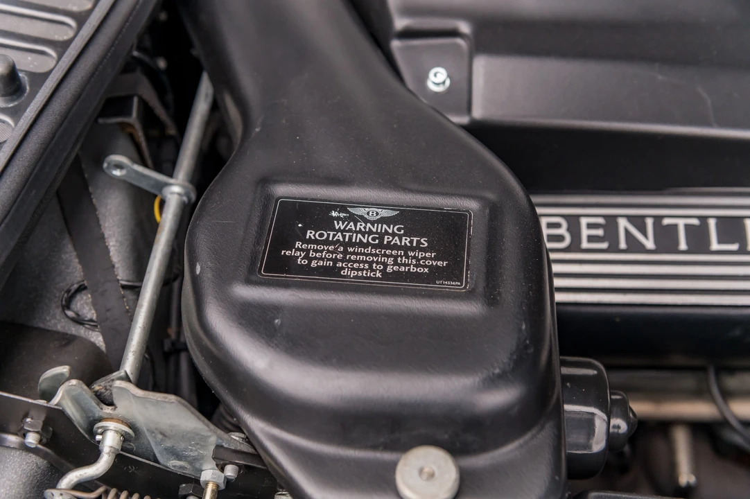 2003 Bentley Azure 1st Gen - Image 19 of 31