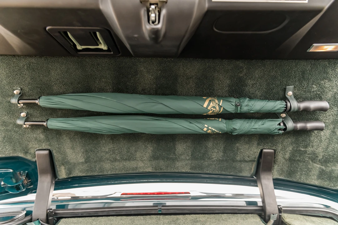 2003 Bentley Azure 1st Gen - Image 5 of 31
