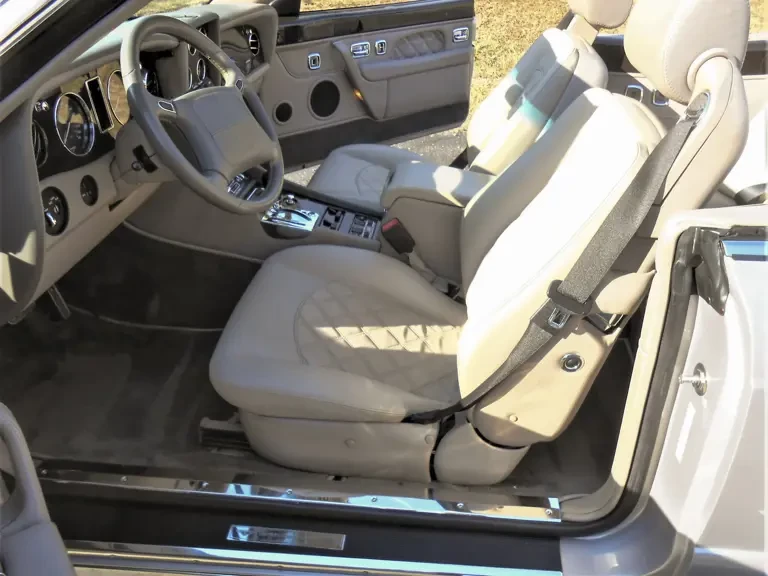 2003 Bentley Azure 1st Gen - Image 11 of 23