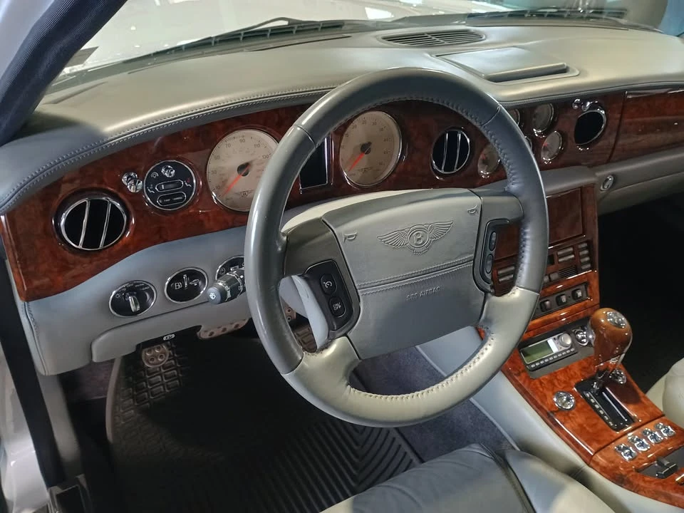 2003 Bentley Arnage R & RL - Image 10 of 20