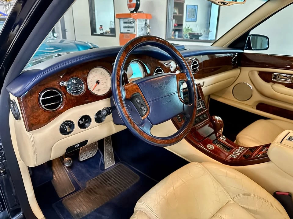 2003 Bentley Arnage R & RL - Image 11 of 20