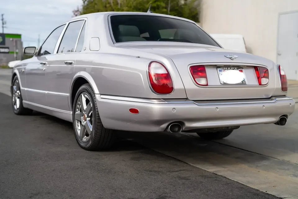 2003 Bentley Arnage R & RL - Image 4 of 10