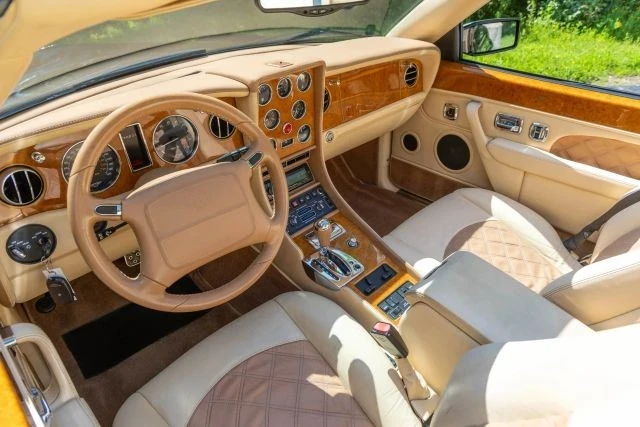 2003 Bentley Azure 1st Gen - Image 3 of 21