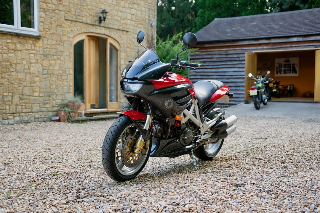 2003 Bimota - Image 3 of 30