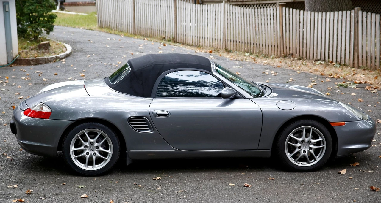 2003 Porsche 986 Boxster - Image 3 of 31