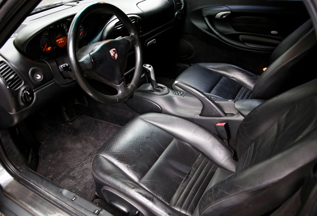2003 Porsche 986 Boxster - Image 26 of 31