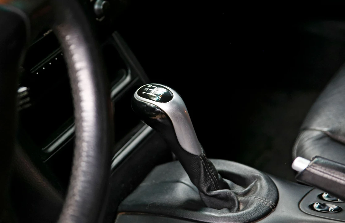2003 Porsche 986 Boxster - Image 27 of 31