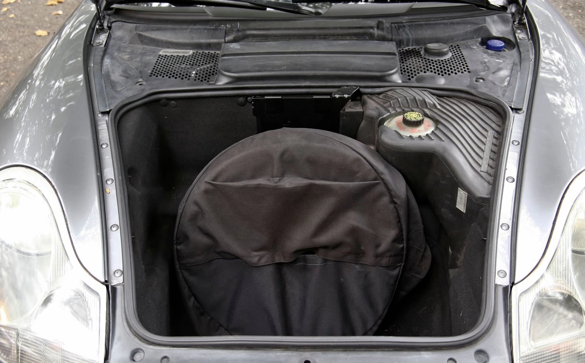 2003 Porsche 986 Boxster - Image 9 of 31